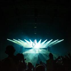 Move onto the dancefloor