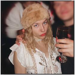 PEOPLE WHO DON'T LOVE ME