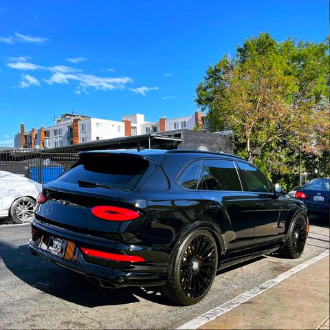 BENTLEY TRUCK