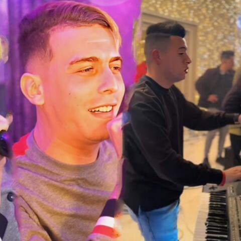 جيت نقابرها عندها صاحبها