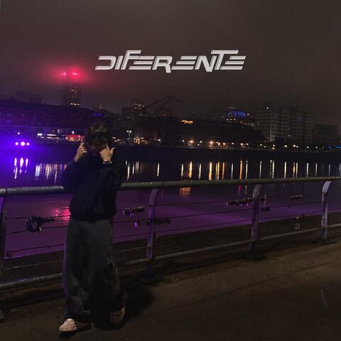 Diferente