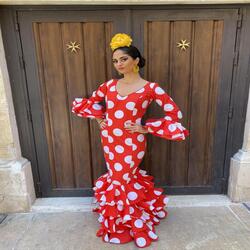 TU VESTIDO DE LUNARES