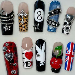 Nail Tech