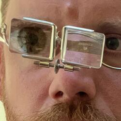 try to look (not at you)