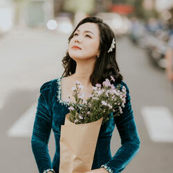 Còn Thương Rau Đắng Mọc Sau Hè
