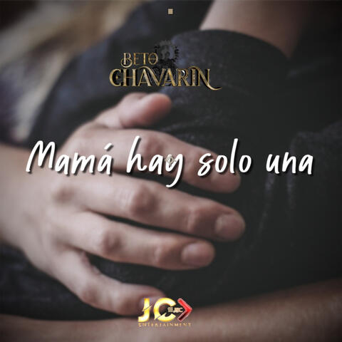Mamá hay solo una