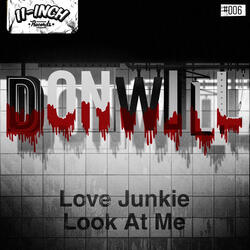Love Junkie (Wallpaper Remix) [Instrumental]