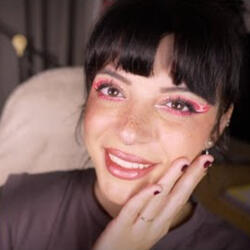 Mascara with Mouth Sounds