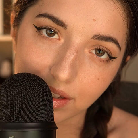 ASMR Yeti Mic Kisses