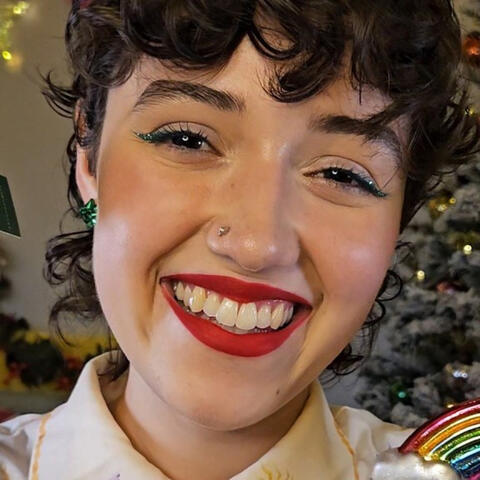 ASMR Helping You Shop for Christmas Ornaments (whispered mall rp, glass tapping & scratching)