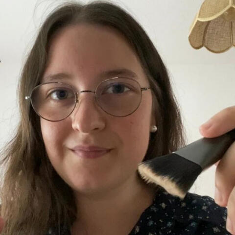 ASMR - Ich schminke dich!! (Make Up Artist Roleplay) - lofi german/deutsch