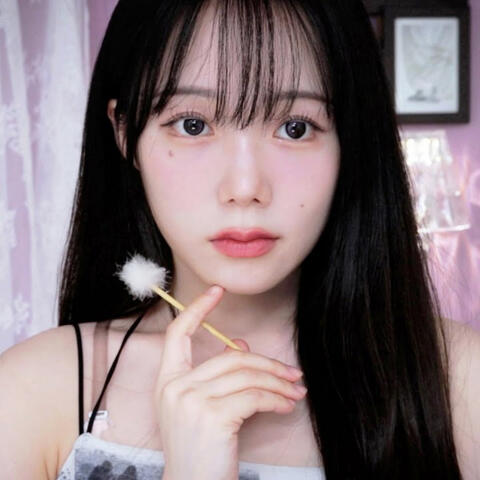 ASMR 오빠 귀에 먼지구름이 붙어있어, 여자친구 귀청소 롤플레 Girlfriend Ear Cleaning Roleplay