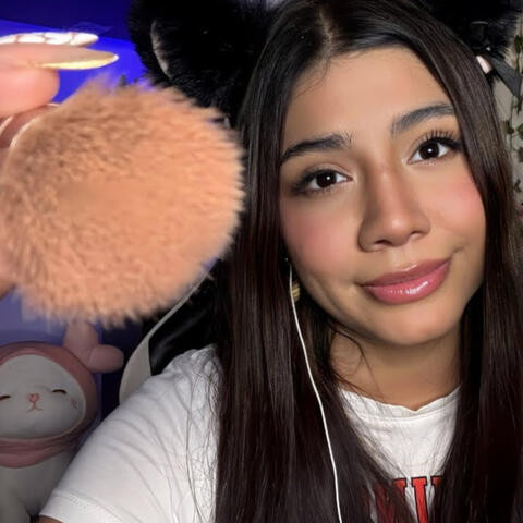 ASMR  SUAVE  y LENTO CON VOZ NORMAL Y IMITANDO ACENTOS