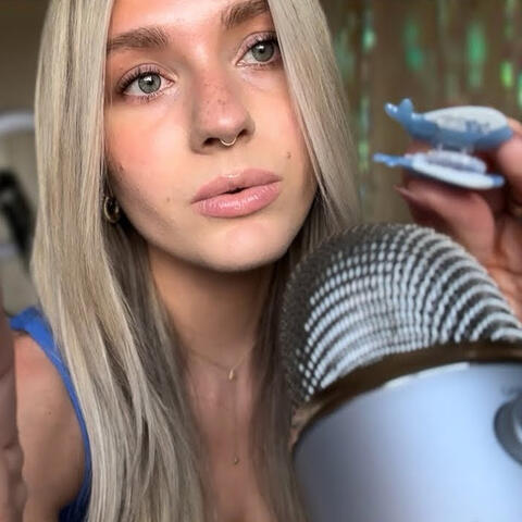 Super Cute Hair Clipping ASMR