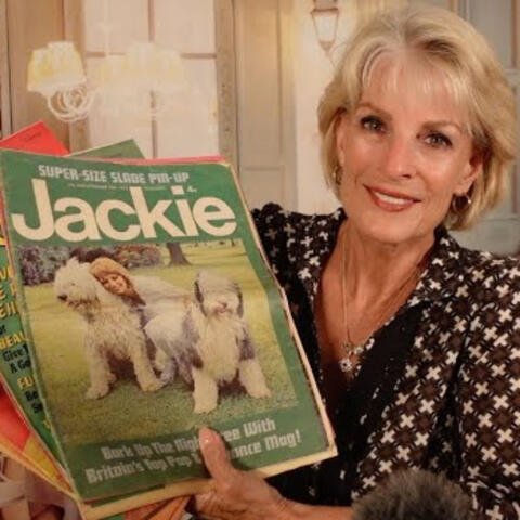 1970s Jackie Magazine Flip ASMR (Nostalgic Crinkles)