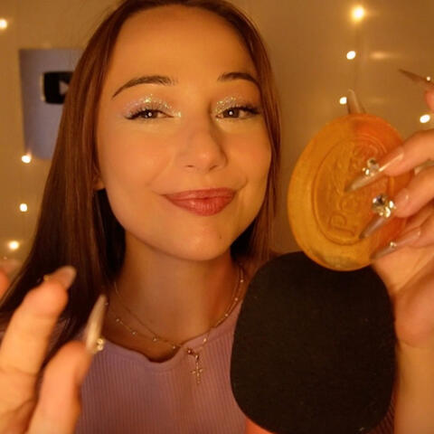 ASMR tapping... but make it mic triggers
