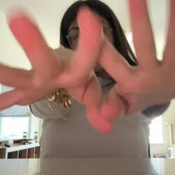 Glittering Jewelry & Rapid Hand Sounds