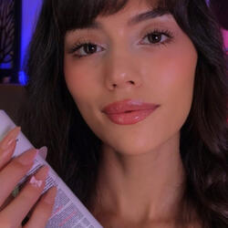 Saçlarını Geriye Alıyorum