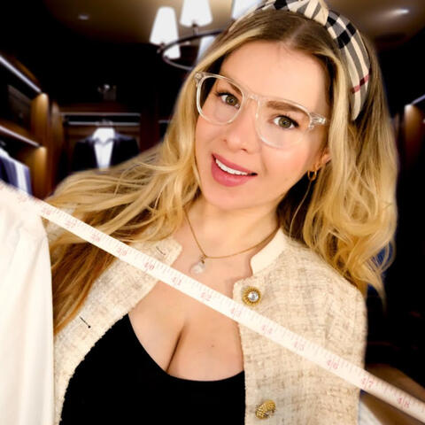 ASMR – Gentleman’s Suit Fitting (Full Body Measuring)