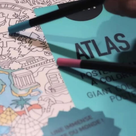 ASMR – Je colorie le monde (mes voyages et mes rêves)