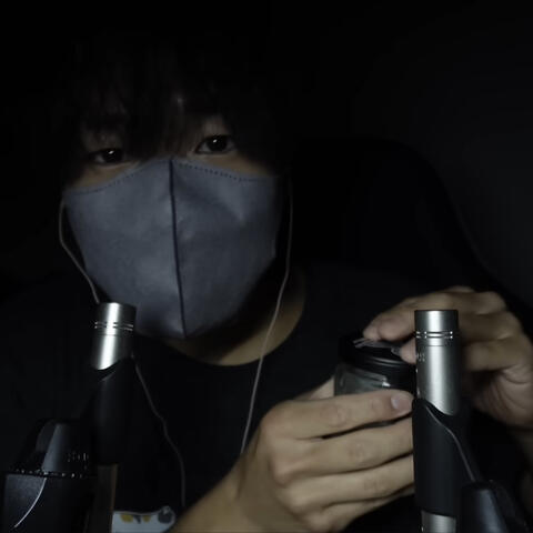 ASMR of a Man Just Opening and Closing a Lid