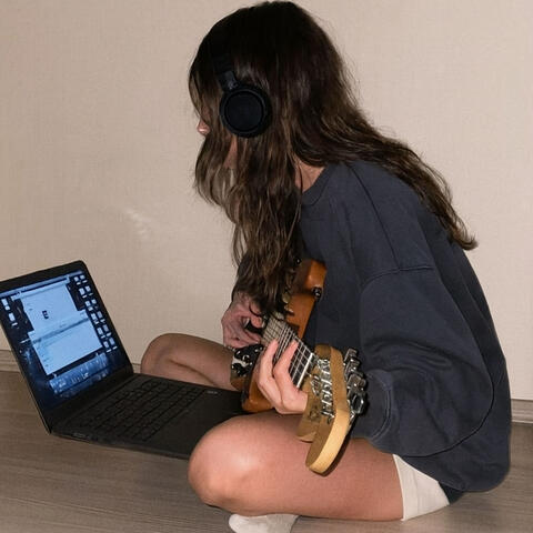 Make me feel x show me love