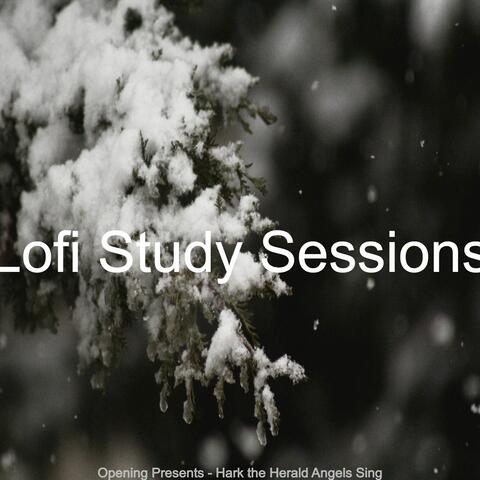 Opening Presents - Hark the Herald Angels Sing