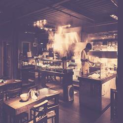 Incredible Backdrops for Classy Restaurants