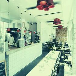 Elegant Ambience for Fusion Dining