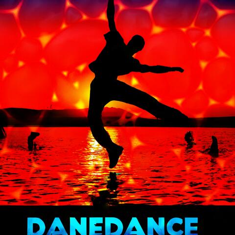 Phosphenic Resonance in the Liquid Night
