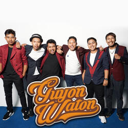 Sebatas Teman (Live)