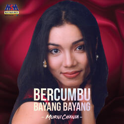 Bercumbu Bayang Bayang