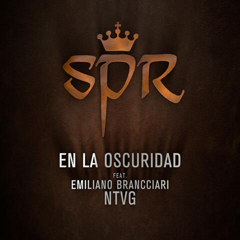 En la Oscuridad