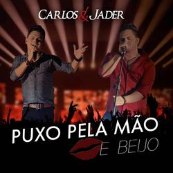Puxo pela Mão e Beijo