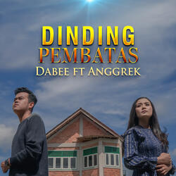 Dinding Pembatas