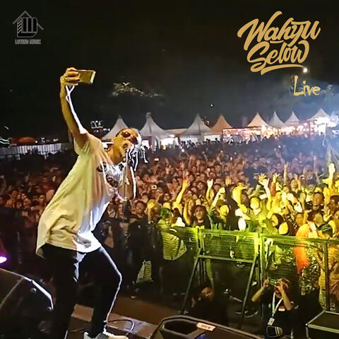 Wahyu Selow Live