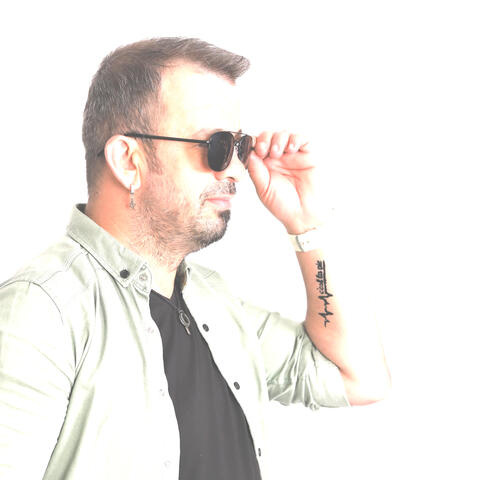 Gözlerime Sen Baktın