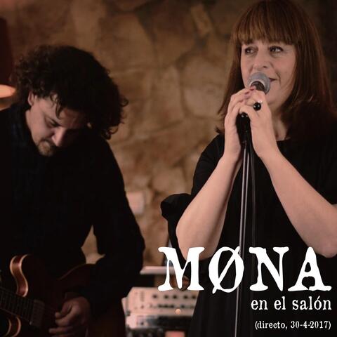 Møna en el salón