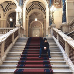 Быть человеком