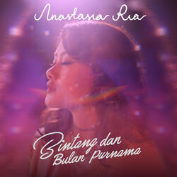 Bintang dan Bulan Purnama