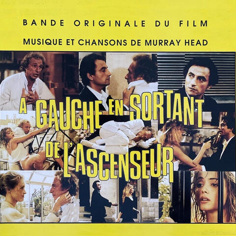 A Gauche En Sortant De L'Ascenseur