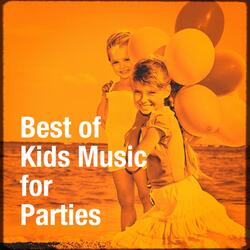 Just Plain Silly: Jack and Jill / Three Blind Mice / Rub-a-Dub / Humpty Dumpty / What Are Little Boys Made Of / I Saw a Ship a Sailing / Moses' Toeses / Peter Piper / The Cat and the Fiddle