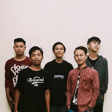 Tak Searah