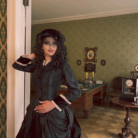 КАК КАРЕНИНА