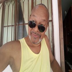 MONTAGEM SENTO E ME ENXUGO