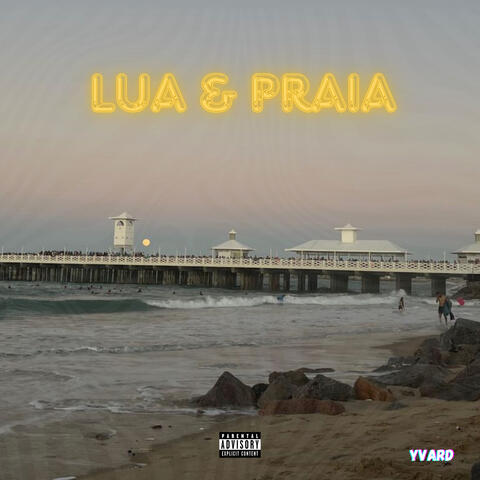 Lua & Praia