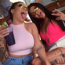 É stories sorrindo Stories bebendo Superação Digital Funk