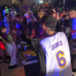 TREME A BUNDA DELA ELETROFUNK