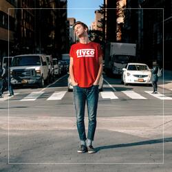 Kickstart (feat. Julian Dente)