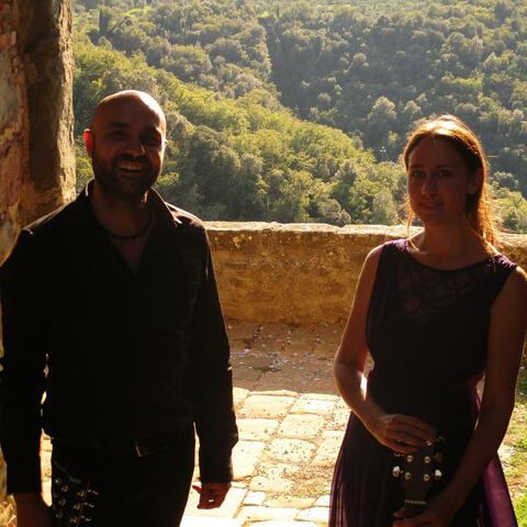 True Rumours Duo in France